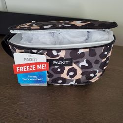 Pack It Freeze Zip Bag Fammy Pack, New