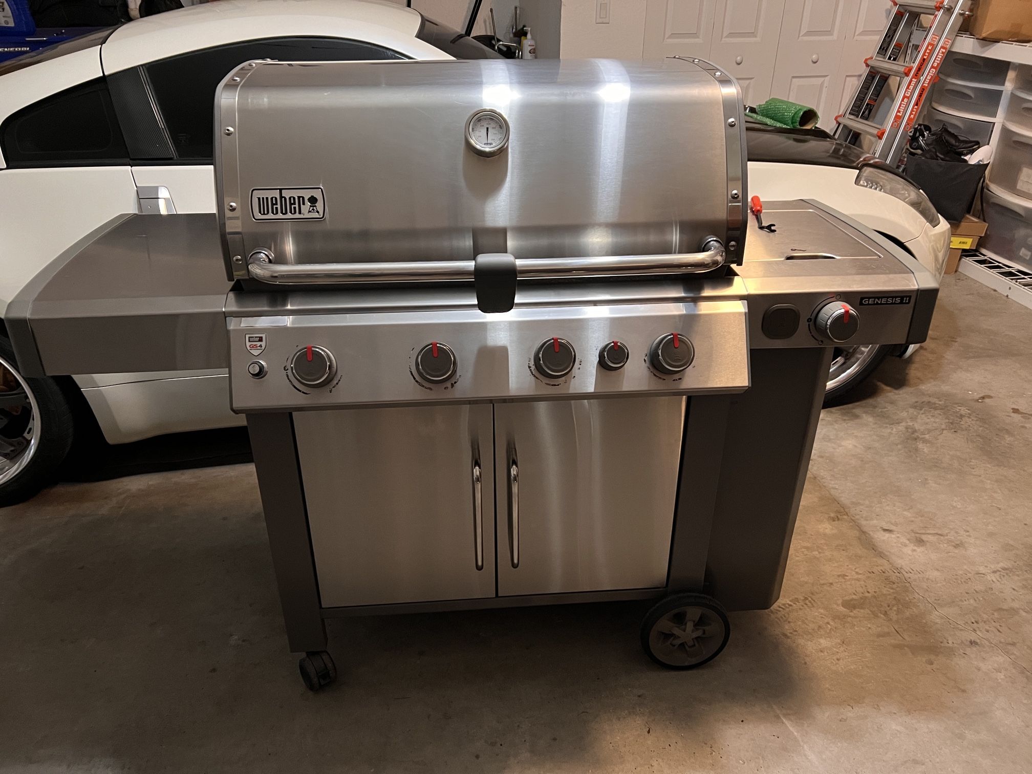 Weber Genesis II E-435 Silver Stainless propane gas Grill Clean 4th Of July BBQ Sale