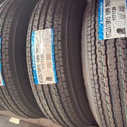 ST 225/75/15 Trailer Tires 🛞 10ply 