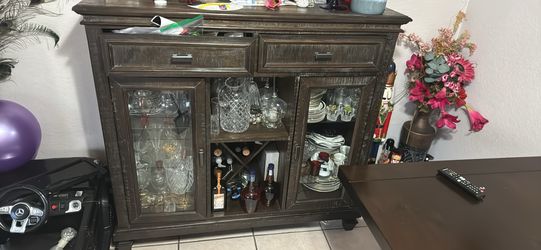 Bar China Cabinet
