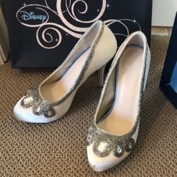 NEW! Disney Satin Embellished Pumps 