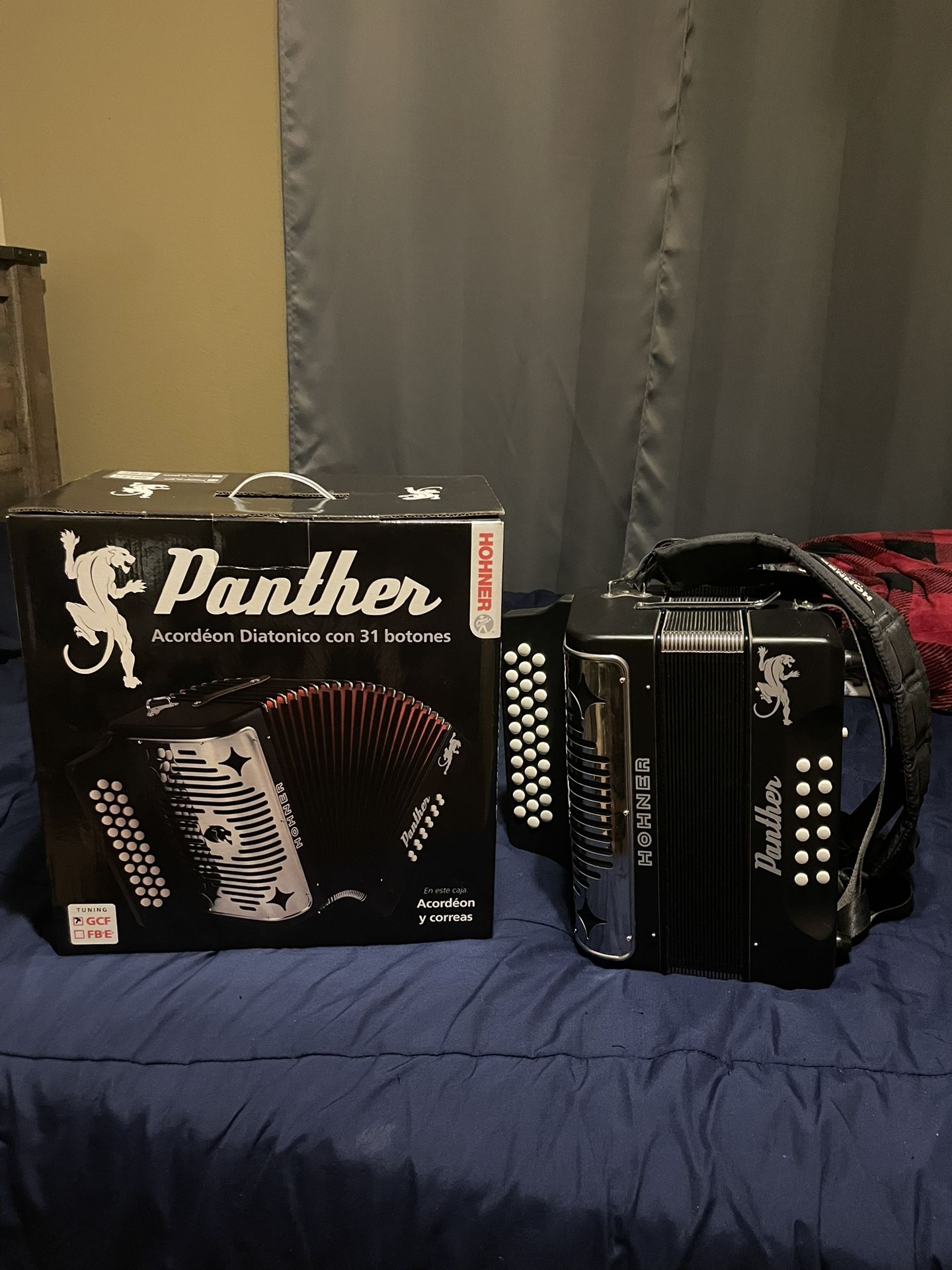 Hohner Panther in the Scale of G (Tono de Sol)