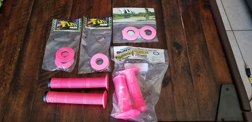 Pink bmx lot
