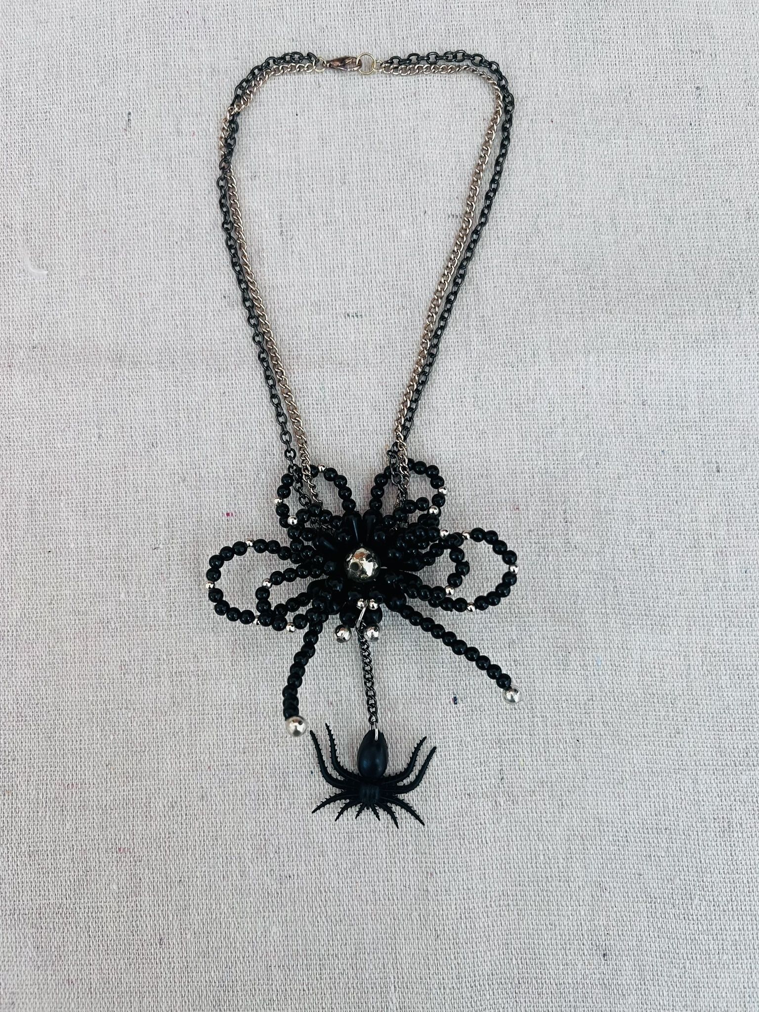 Halloween Spider Bow Black Necklace Choker Style for Women Costume Witch Gothic Etc Jewelry