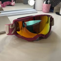 100% strata 2 goggles