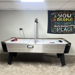 Air Hockey Table