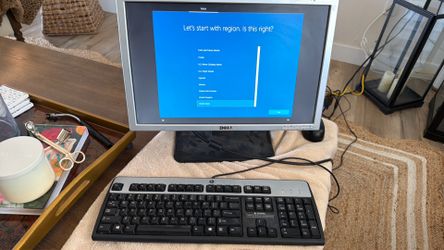 Dell OptiPlex 390 SFF Desktop Computer – Windows 10 Pro – DVD Drive