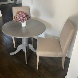 Crate and Barrel Chairs and Gray Table!! Beautiful Like New 