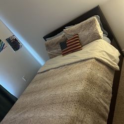 Full + Twin Trundle Bed 