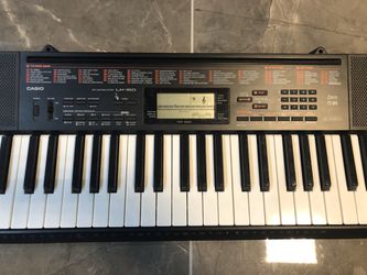 Casio LK-160 Keyboard with lighted Keys for Sale in NY - OfferUp