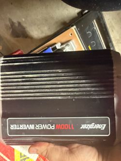 2 Energizer 1100 watt power inverters