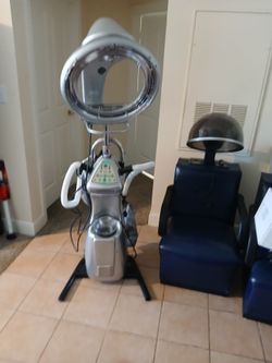 Ozone Standing Dryer and 2 bags steamer