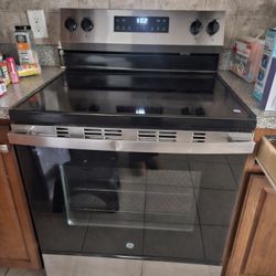GE Stove