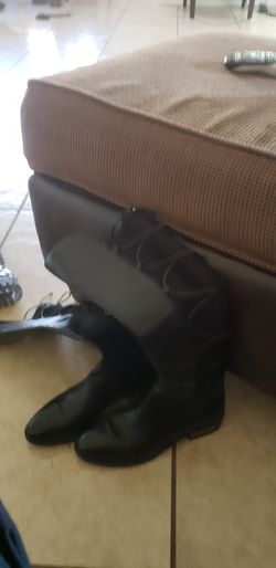 Vincent's Camuto like brand new