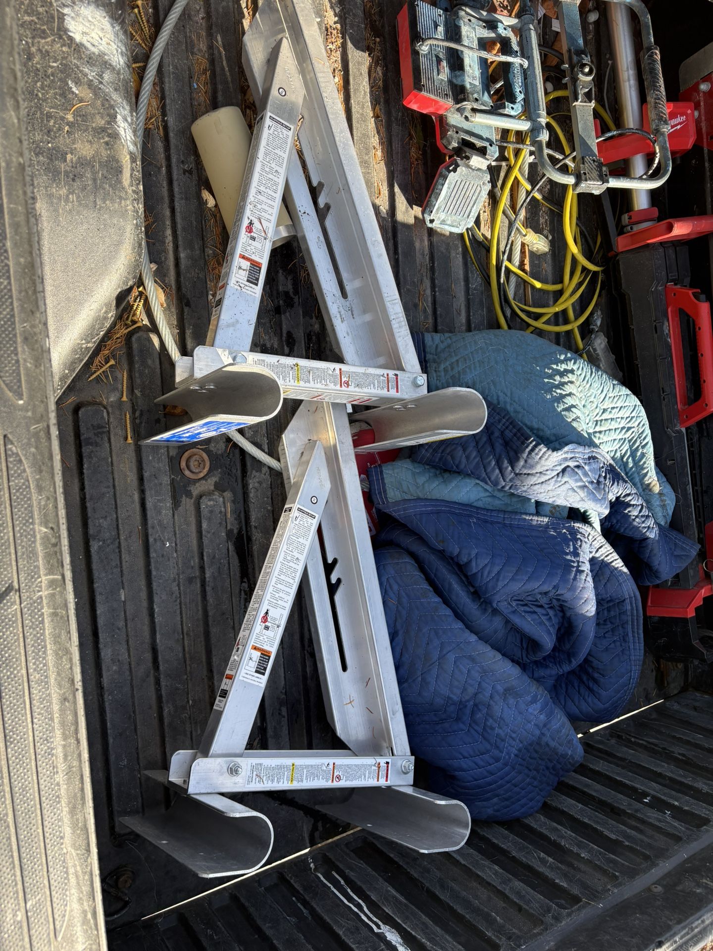 Set Of 2 Werner Ladder Jacks