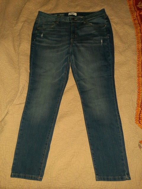 Sonoma Womens 14S Skinny Distressed Jeans