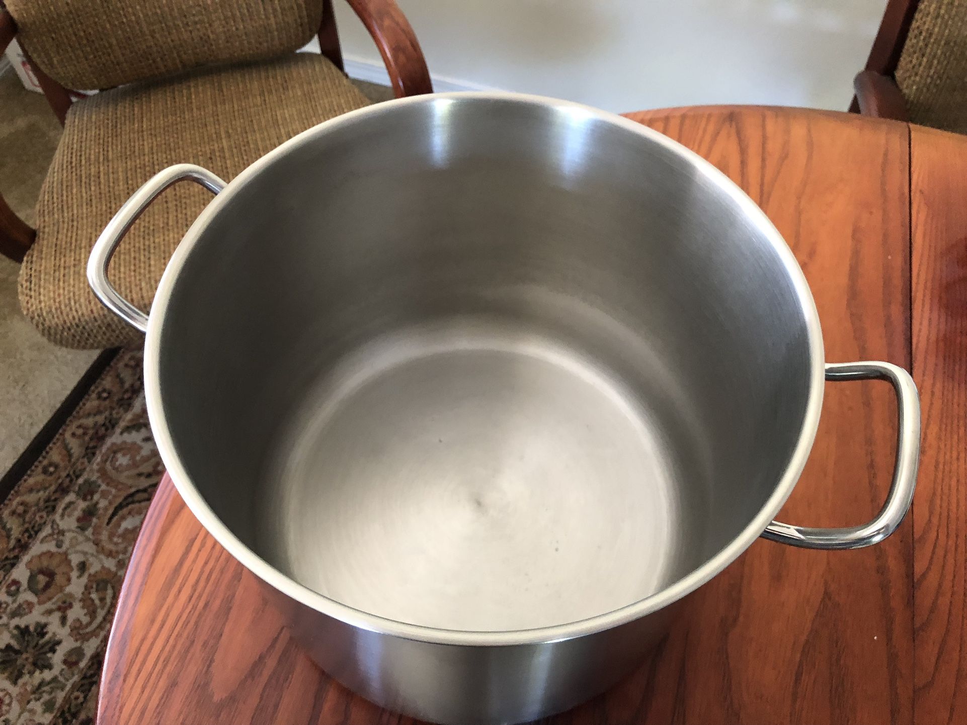 Tramontina Stainless Steel stock pot 16 qt for Sale in Vancouver, WA -  OfferUp