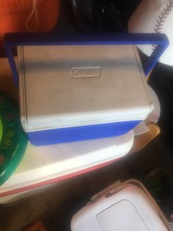 Coleman lunch cooler
