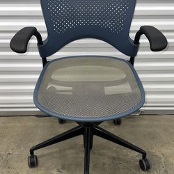 Herman Miller Caper Multipurpose chair