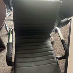 Office rolling chairs 