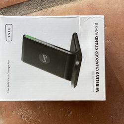 Wireless Charger Stand NEW 
