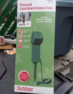 Three Outlets Darkness sensing countdown timer open box never used