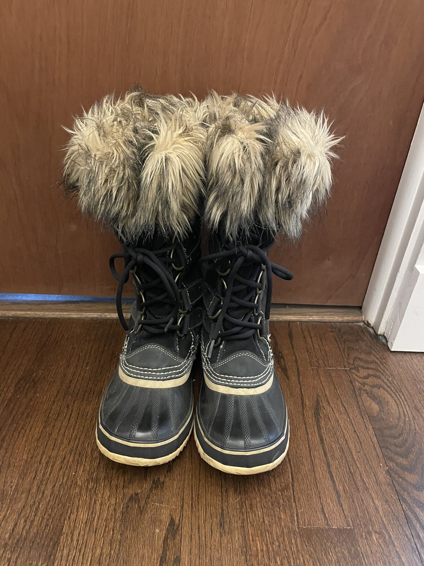 SOREL WINTER BOOTS Sz 8