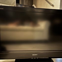 SONY BRAVIA LCD Digital Colored TV