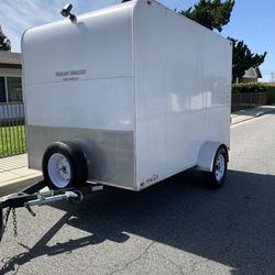Enclosed Cargo Trailer / Toy Hauler 