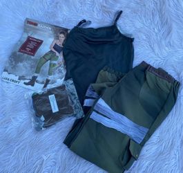 Women’s Lara Croft costume