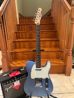 Squier FSR Telecaster w/ Fender Champion 20 Amp