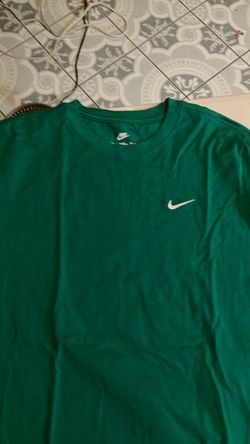 Large Nike Shirt New