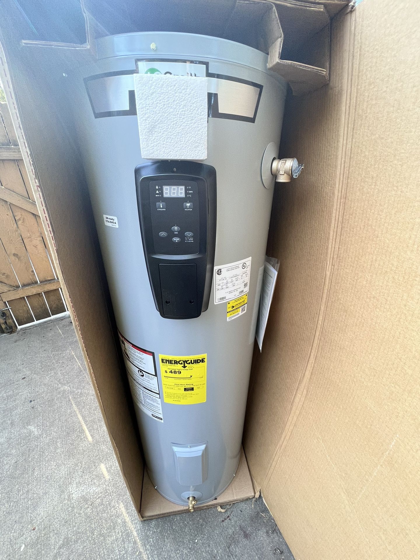 A. O. Smith 40 Gallon Pro Grade Water Heater Electric