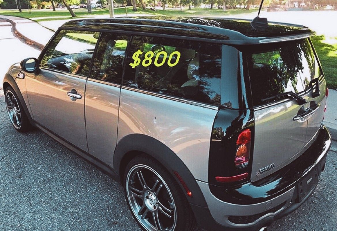 
🎁🎁🎁🎁URGENT $ 8OO For sale❤️ 2 OO 9 M i n i Cooper S  Runs great and fun to drive!🎁🎁🎁🎁