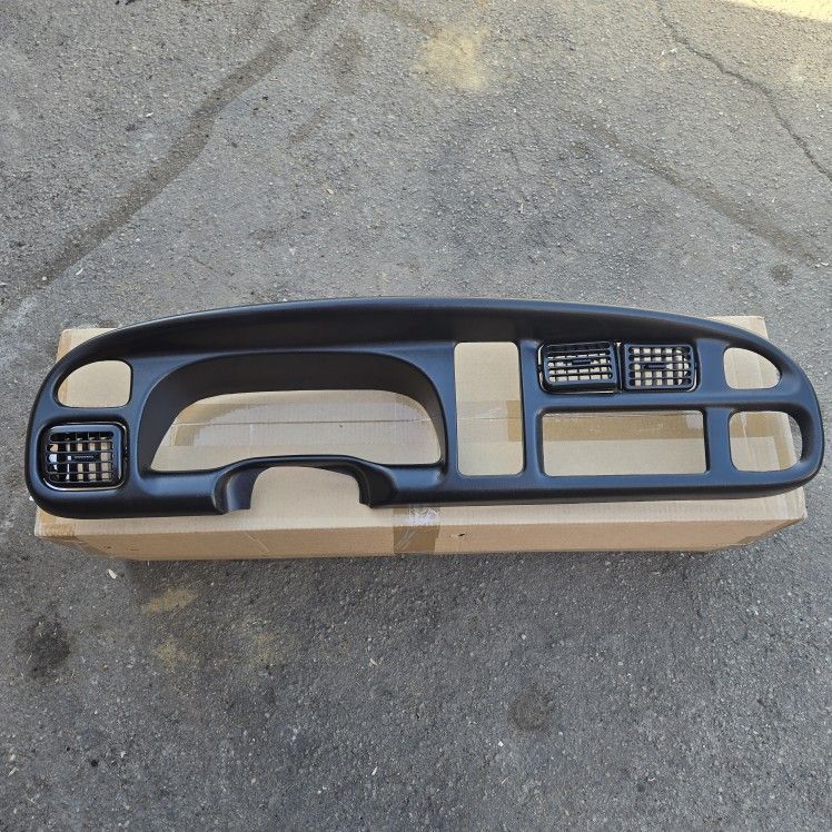 Dodge RAM 1500 dash Bezel Fits 1(contact info removed)