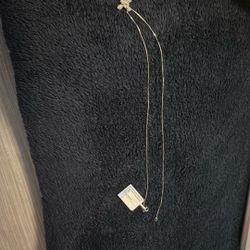 SS 1/10CTTW Diamond Cross Pendant with SS necklace