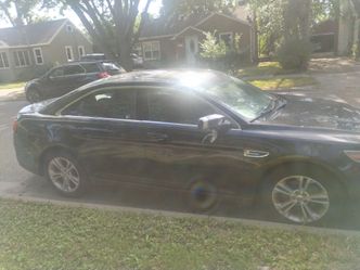 2014 Ford Taurus