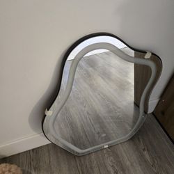 Vanity Mirror 