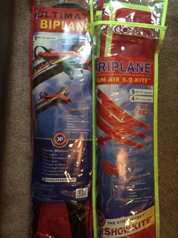 Two awesome 5ft long kites - brand new!