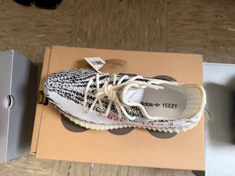 Yeezy boost 350 zebra 10.5