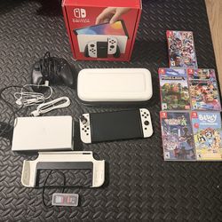 Nintendo Switch Oled (Barely Used)