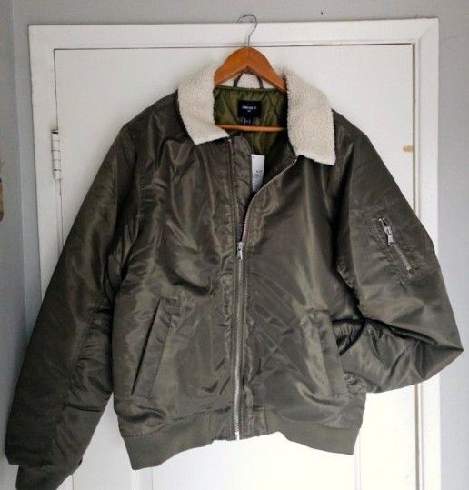Men's Green Bomber Pilots Jacket XL
Chamarra