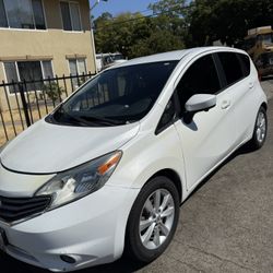 2015 Nissan Versa