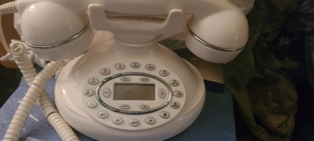 Victorian vintage French style push button digital landline desk top telephone, Off white east,west