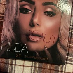 Huda Beauty Pallet