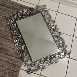 Beautiful Mirror With Nice Design