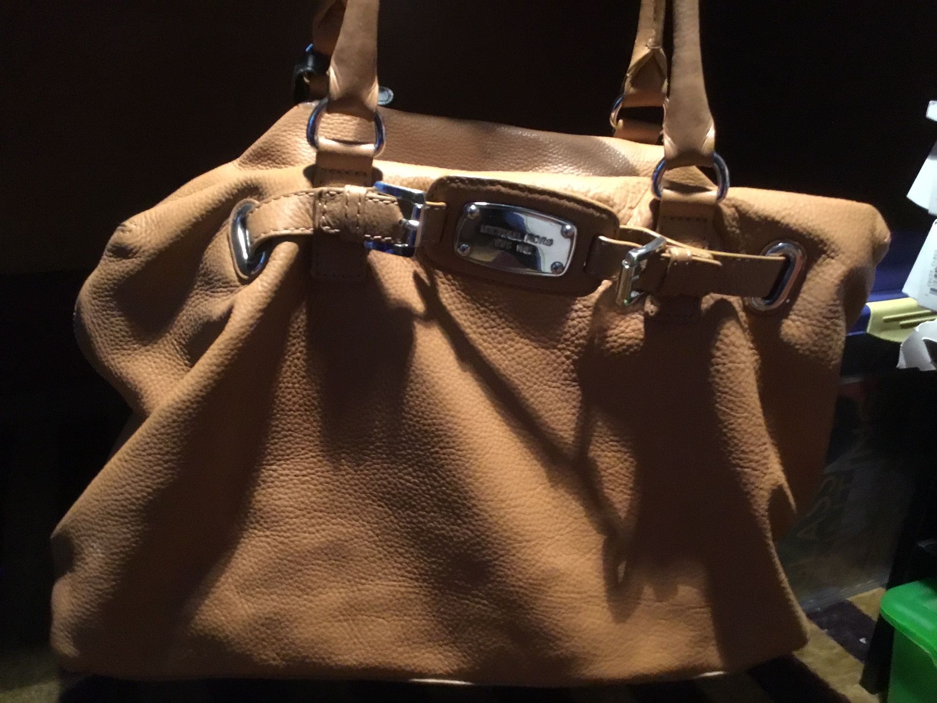 Michael Kor Leather Purse