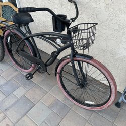 Huffy Beach Cruiser 26 Wheels. 