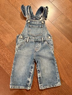 GAP jeans overalls 12-18 Months