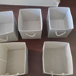 Foldable boxes